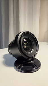 Nikon NIKKOR 20mm f/1.8G AF-S ED (1 foto / 2)
