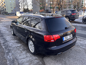 Audi A4 Avant 2.0 TDI 103kw (3 foto / 10)