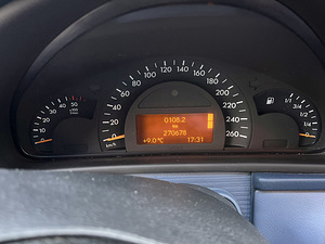Mercedes-Benz C200 CDI (8 foto / 8)