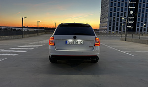 Skoda Octavia VRS 2.0 TDI DSG 135kW (4 foto / 15)