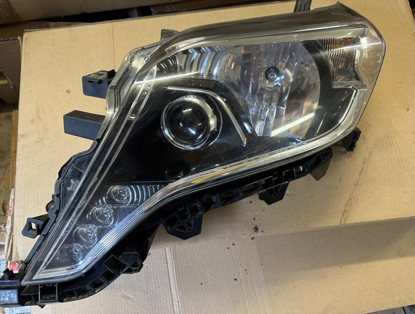 Land Cruiser 150 8118560J20 8114560J20
