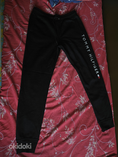 Оригинал Tommy Hilfiger