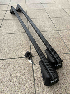 THULE SmartRack Katuseraam tõstetud reelingutega autodele (1 foto / 2)