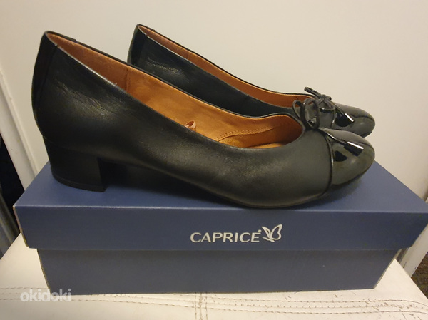 UUED Caprice naiste kingad 39