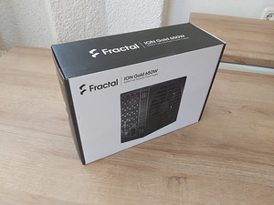 Fractal ION Gold 650W (1 foto / 4)