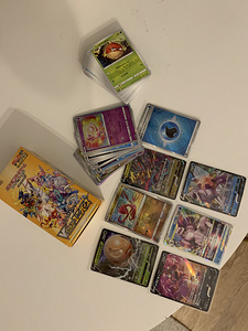 Продаются карты Pokemon VSTAR Universe (1 фото из 1)