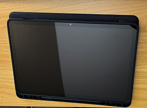 Samsung Galaxy Tab S8 (SM-X700) (3 foto / 10)