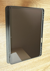 Samsung Galaxy Tab S8 (SM-X700) (4 foto / 10)