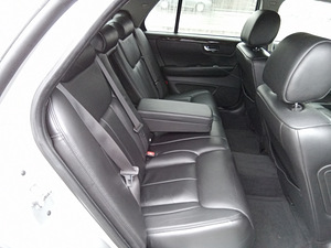 Cadillac DTS V8 Northstar (7 foto / 10)