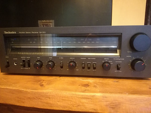Technics SA-303 (2 foto / 4)