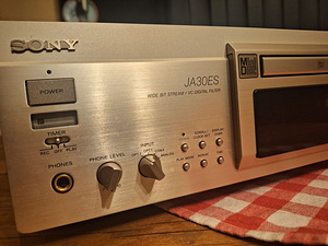 Sony MDS-JA 30ES (8 foto / 10)