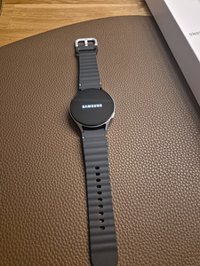 Samsung Galaxy Watch7 LTE 44mm (uueväärne) (4 foto / 8)