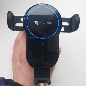 Navitel SH1000 PRO - Juhtmevaba laadija / telefonihoidja aut (1 foto / 5)