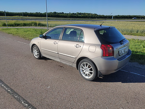 Toyota Corolla T-Sport 141kw (4 foto / 5)