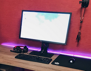 Benq ZOWIE XL2735 27" 144hz monitor (1 foto / 2)