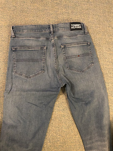 Tommy Hilfiger teksad s176 (3 foto / 3)