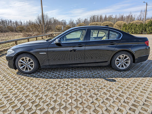 BMW 520 TwinPower Turbo (4 foto / 10)