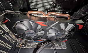 Radeon RX 580 8GB (1 foto / 1)