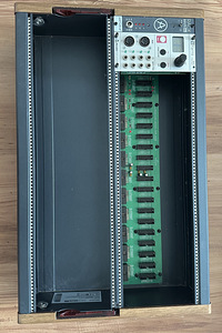 Arturia Rackbrute 6U eurorack (1 foto / 1)