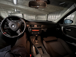 BMW 320d 120kw (5 foto / 10)