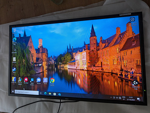 NEC MultiSync X401S – professionaalne 40″ ekraan + kinnitus (1 foto / 9)
