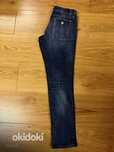 Guess teksad, uued, 29/32 (2 foto / 2)