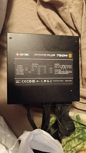 CHIEFTEC PowerUp 750W ATX 12V (1 foto / 1)