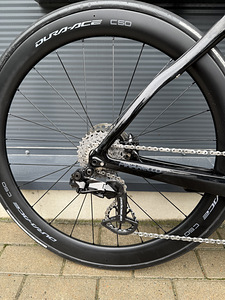 Pinarello Dogma F (5 foto / 10)