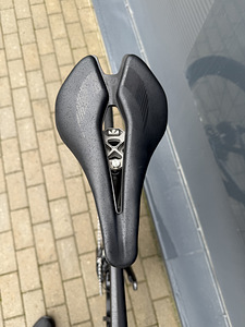 Pinarello Dogma F (9 foto / 10)