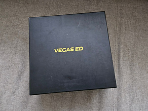Levenhuk Vegas ED 12x50 (2 foto / 4)