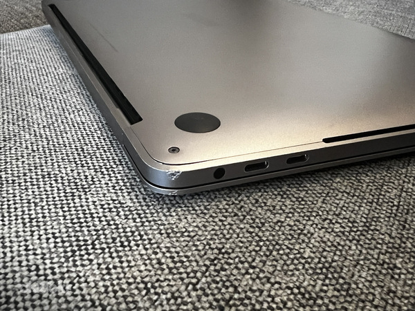 Apple MacBook Pro 16GB RAM Core i5 2.4 13" Touch/2019 (foto #3)