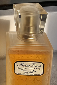 Eau de toilette Miss Dior 50ml (1 foto / 3)