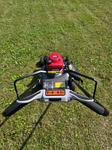 Honda hrs 536c muruniiduk (5 foto / 7)