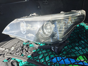 Esituli v.p E60/E61 LCI hella/OEM (mõraga) (3 foto / 5)