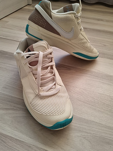 Кроссовки Nike (1 фото из 1)