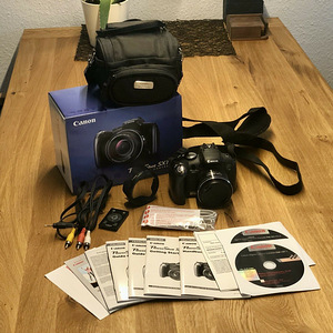 Canon PowerShot SX1 IS 10.0MP Digital Camera - Black (2 foto / 3)