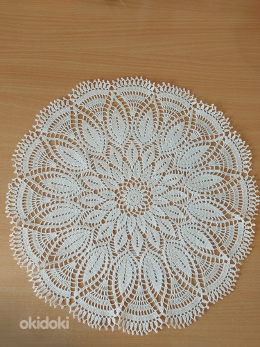 Heegeldatud linik üm 40 sm. 100% puuvill. Käsitöö