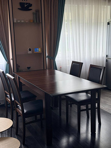 Müüa pikendatav söögilaud ja 6 tooli (2 foto / 8)