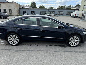 Volkswagen Passat CC (2 foto / 10)