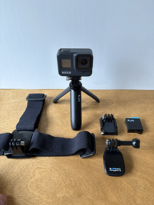 Комплект камеры GoPro Hero8 Black (1 фото из 2)