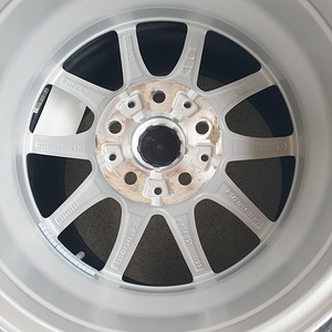 Литой диск BMW оригинал 16x6.5 5x112 ET22 KA66.6 с rr.and (2 фото из 3)