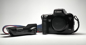Canon EOS 5 35mm Filmikaamera (4 foto / 4)