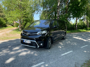 Toyota ProAce Verso 2017a (2 foto / 14)
