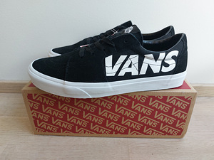 Uued Mustad Tossud VANS (EU 45) (2 foto / 4)