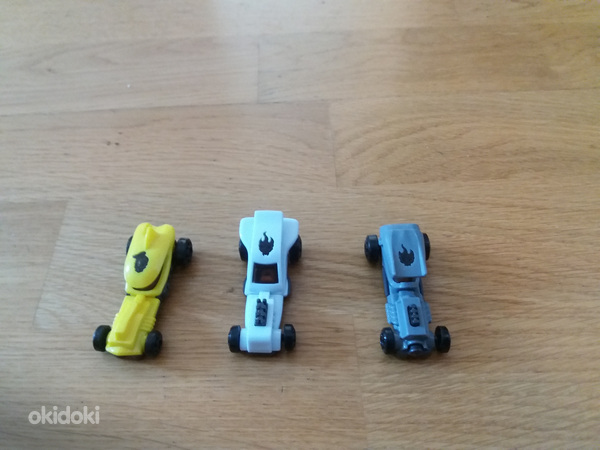3 сборных автомобиля