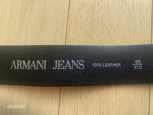 Оригинальный кожаный ремень Armani Jeans, размер 95/110. (фото #2)