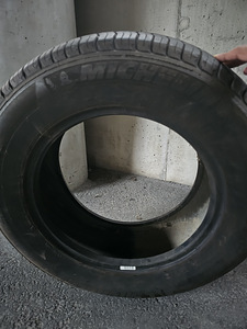 Michelin 215 65 r16 rehve (5 foto / 5)