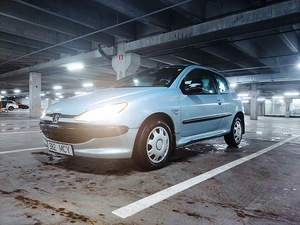 Peugeot 206 (1 foto / 7)