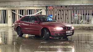 Seat Toledo 1.9TDi 66kw (6 foto / 10)
