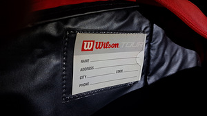 Tennise reketi kott wilson (3 foto / 6)